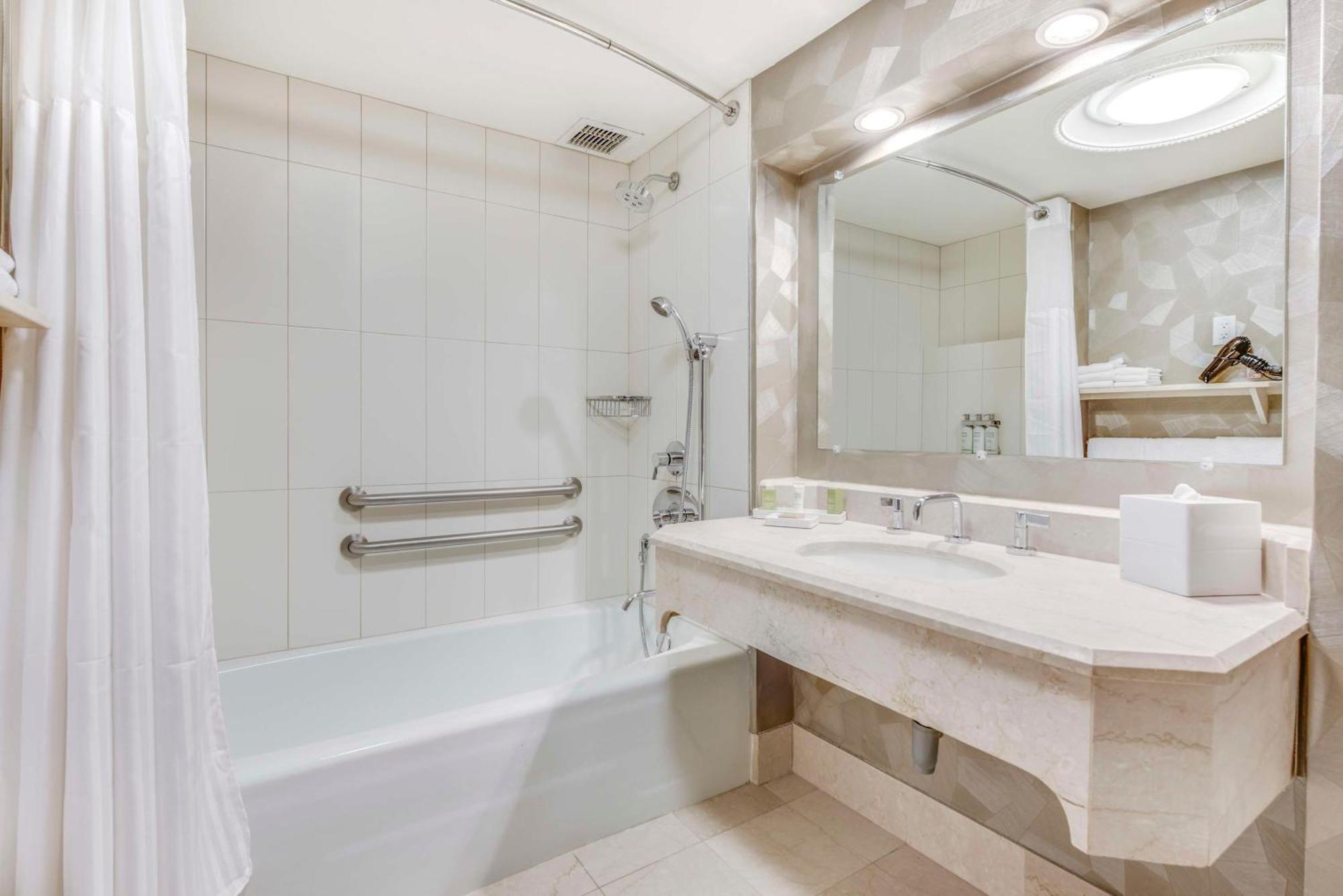 Hilton Washington Dc Capitol Hill Hotel Bagian luar foto